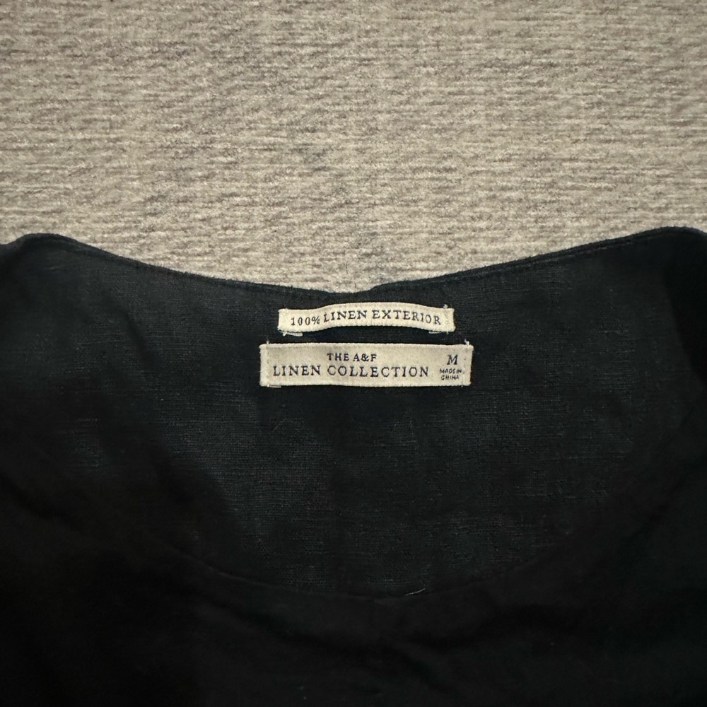 Abercrombie & Fitch Black Button Down Vest WORN ONLY ONCE - Picture 2 of 3